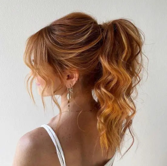 Tousled Ponytail Waves