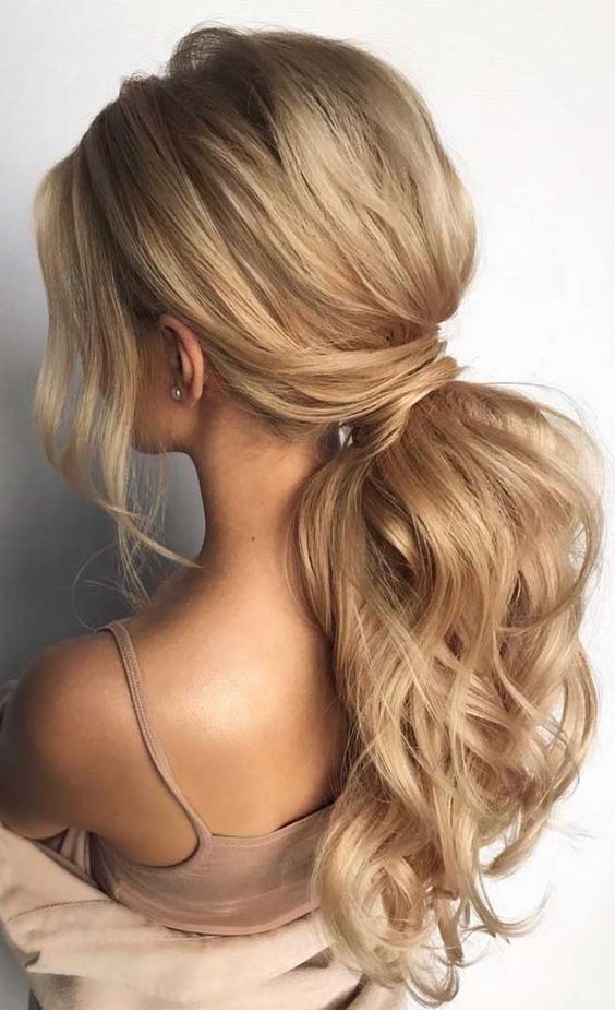 Voluminous Ponytail