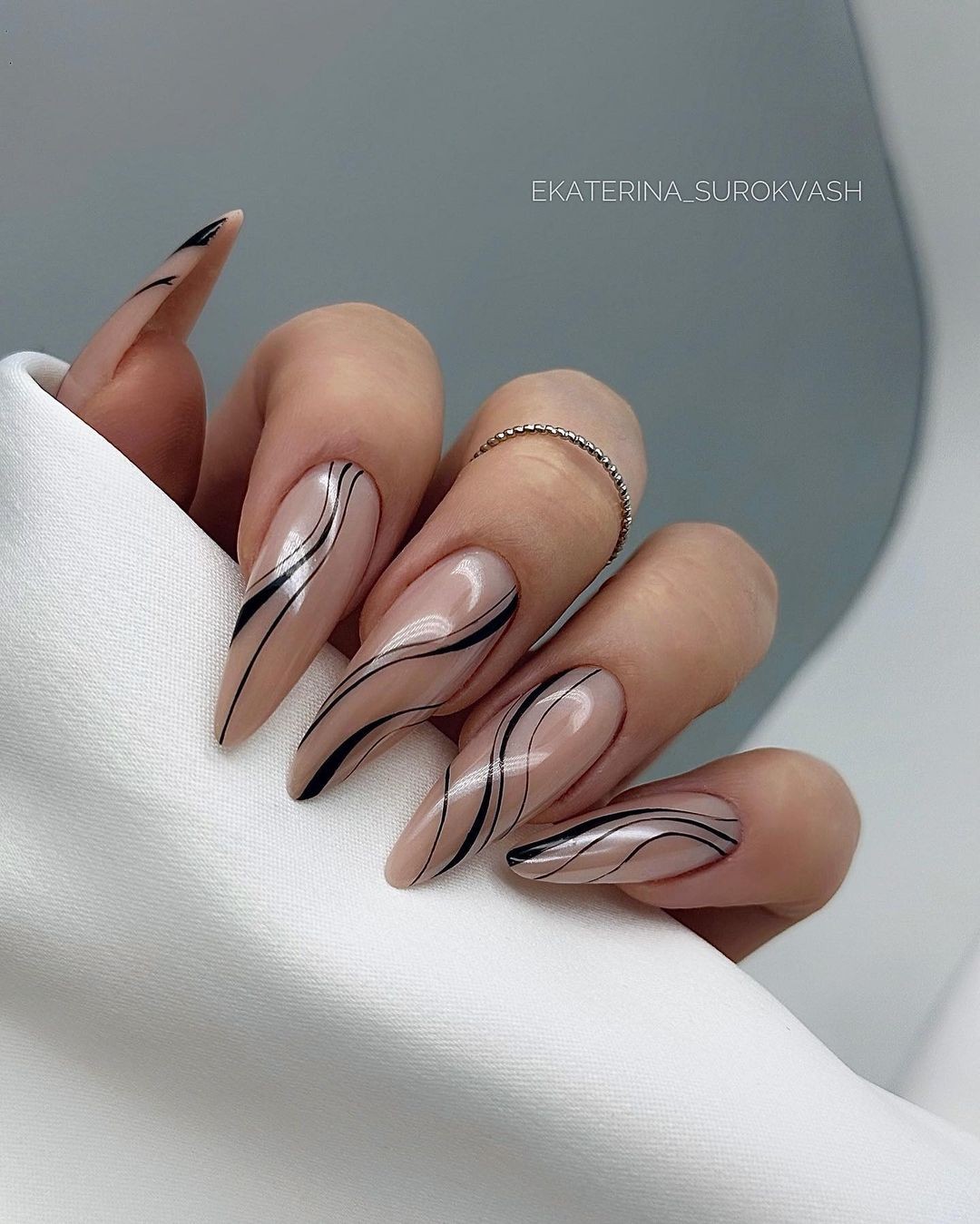 Elegant Swirls