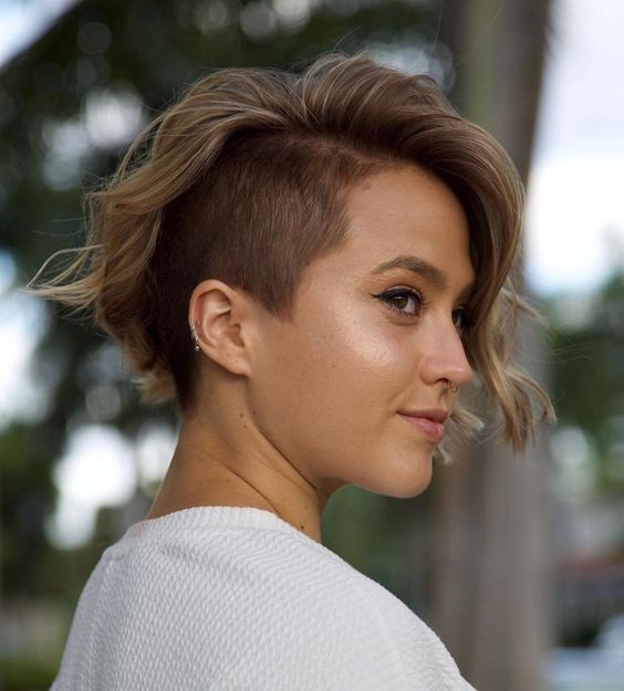 Undercut Bob with Side Part