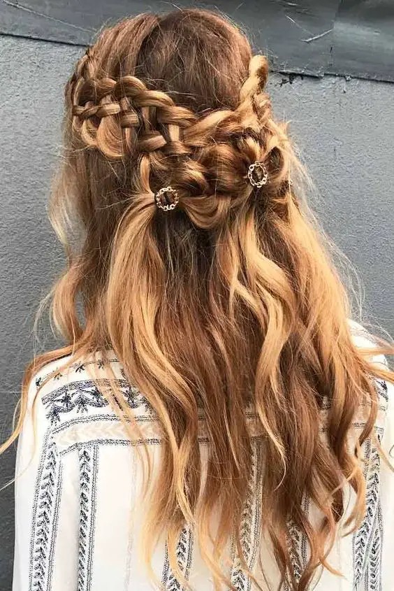 Bohemian Crown Braid: