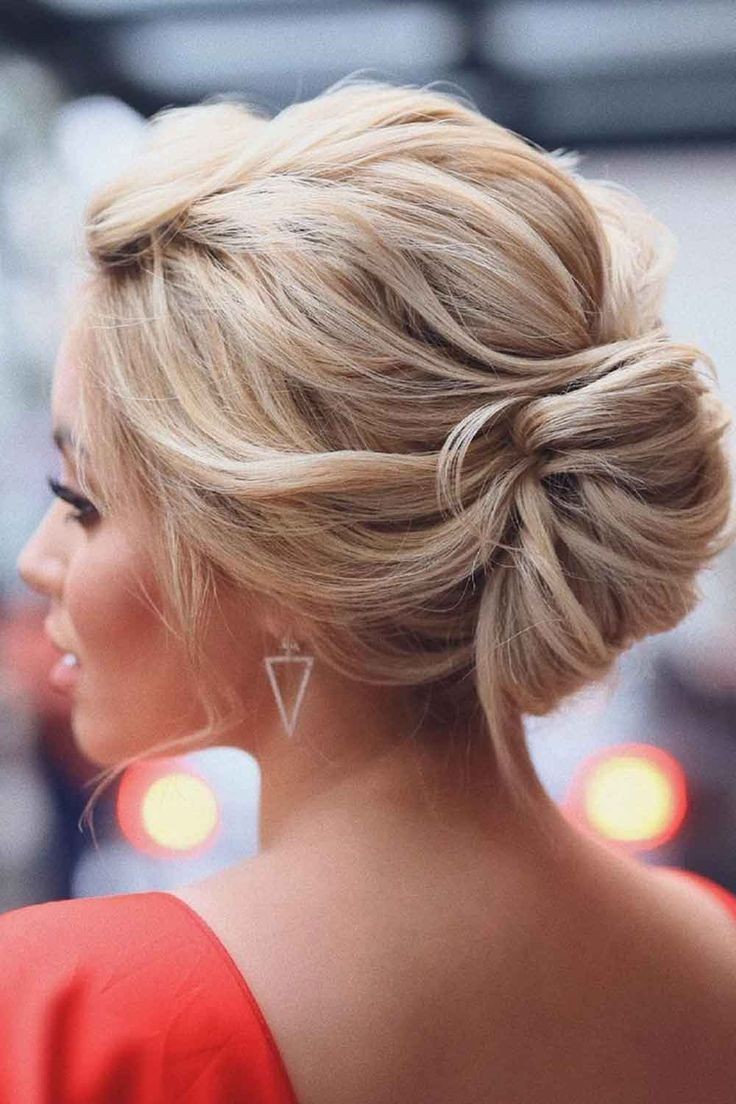 Classic French Twist: