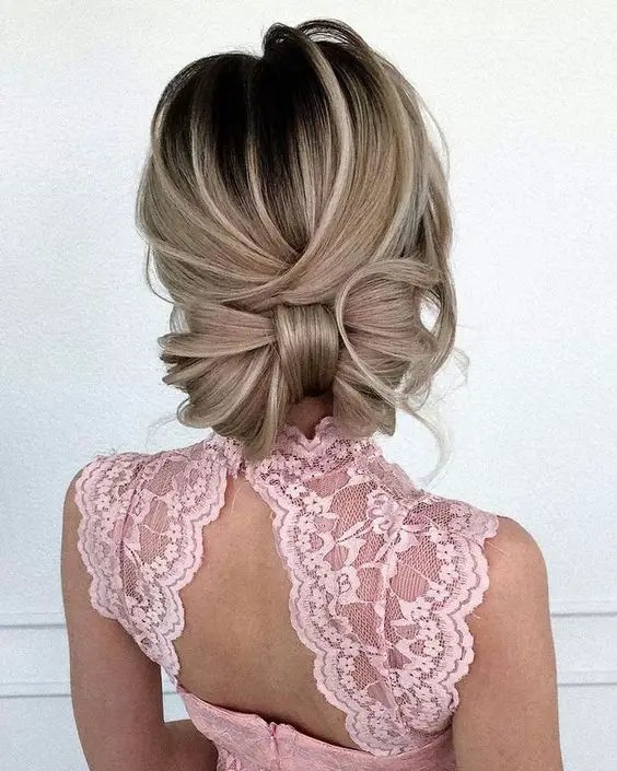 Loose Romantic Updo: