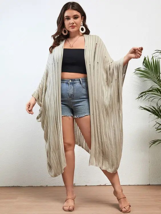 Maxi Kimono with High-Waisted Shorts: