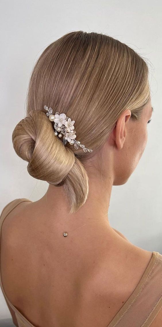 Low Chignon