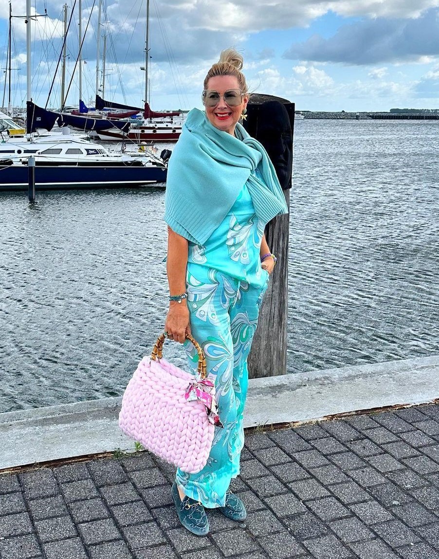 Turquoise Shawl and Patterned Dress