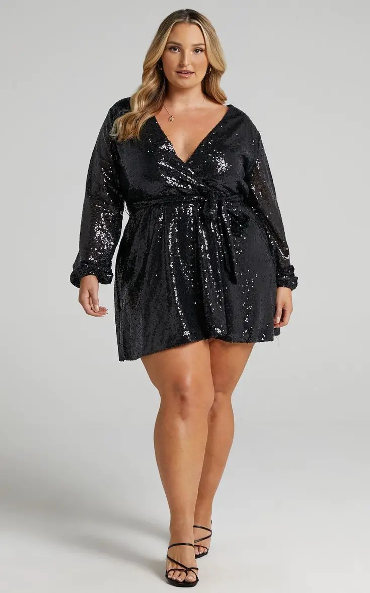 Plus Size Dresses: Celebrate Your Curves