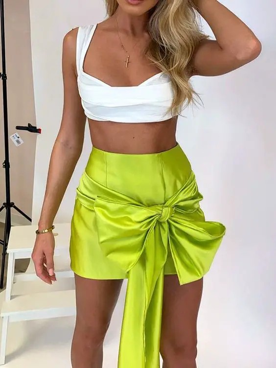 Lime Green Boldness – A Vivid Statement