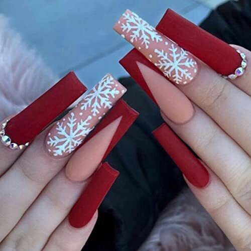 Red Nail Designs: Bold and Festive