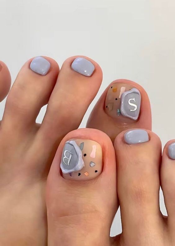 Monogrammed Toes: Personalized Chic