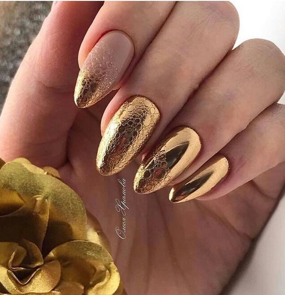 Golden Glitter Glam: