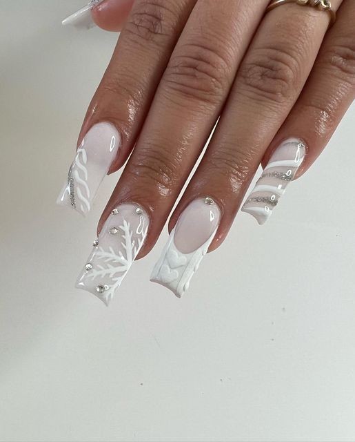 Classic White Nails: Timeless Beauty