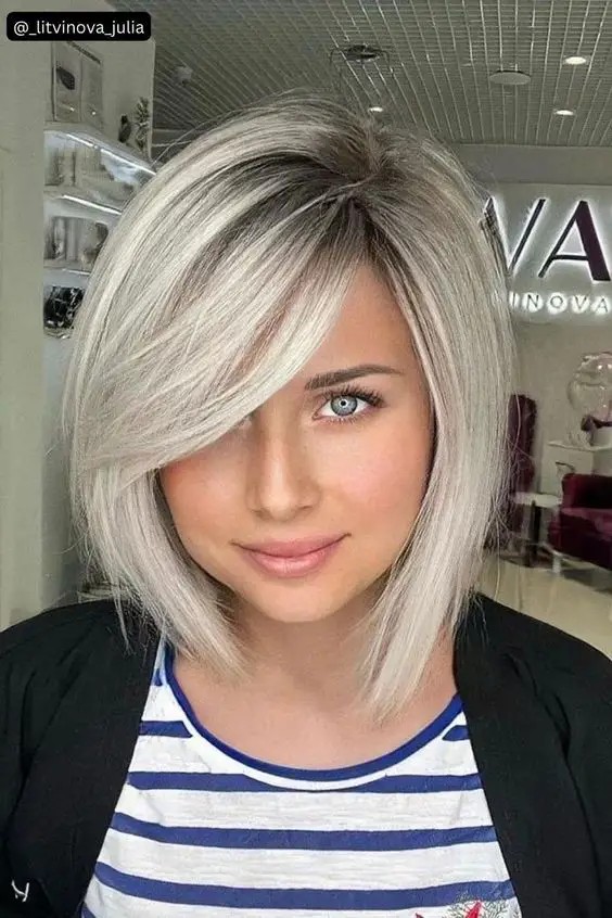 Angular Bob with Side Bangs: