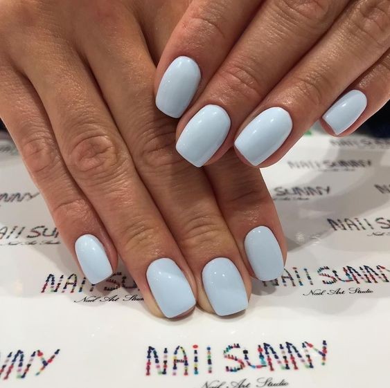 Baby Blue Gel Nails: