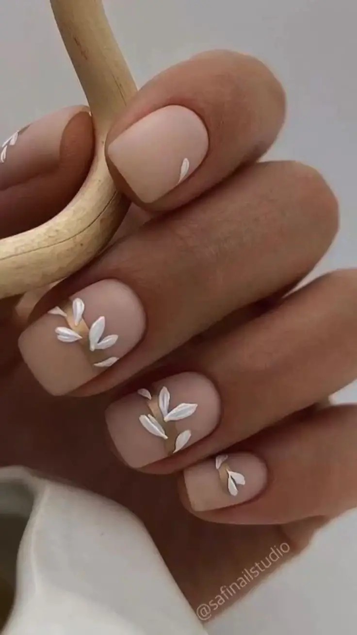 Subtle Floral on Nude