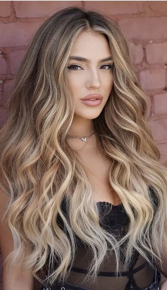 Honeyed Blonde Highlights