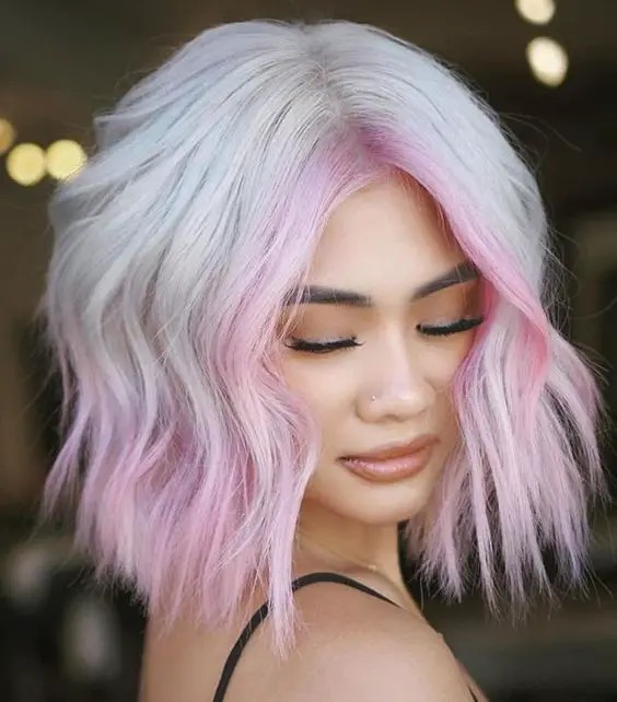 The Textured Ombre Bob: A Fusion of Color and Style