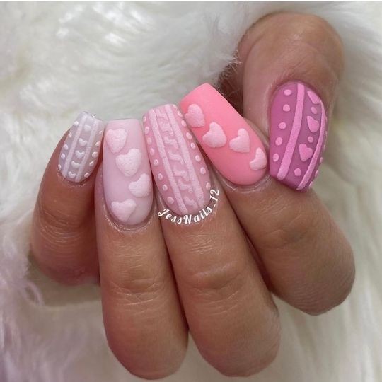 Pretty in Pink Nails: Playful Charm