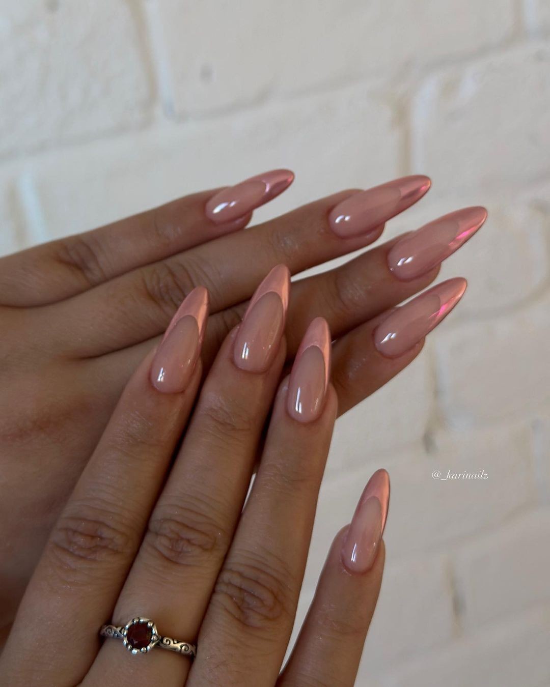 Classic Glossy Almond-Shaped Nude Nails