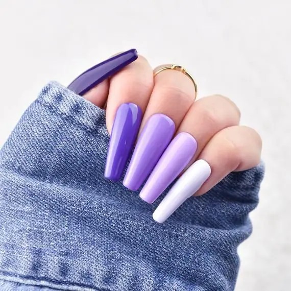 Lilac Nails