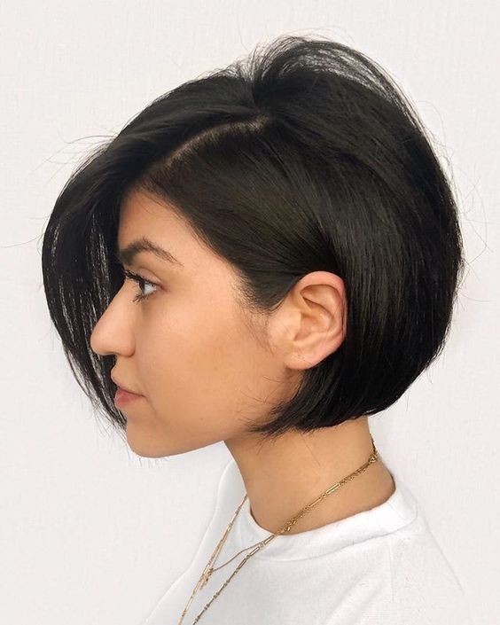 Undercut Bob with Graduated Layers