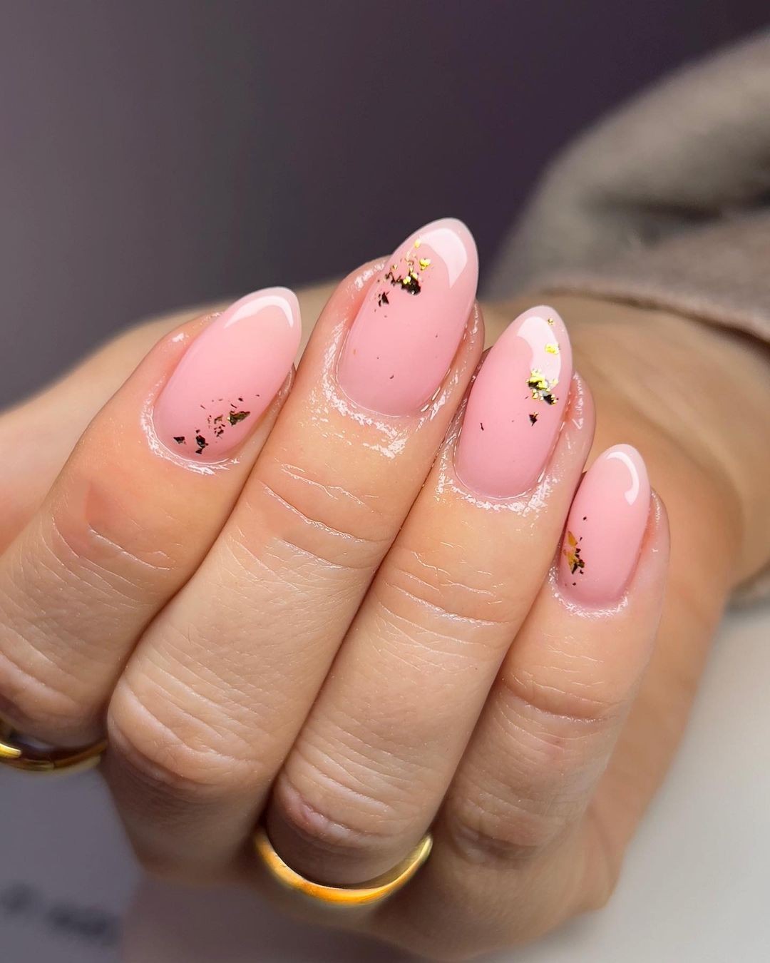 Gilded Pink: Elegance with a Sparkle