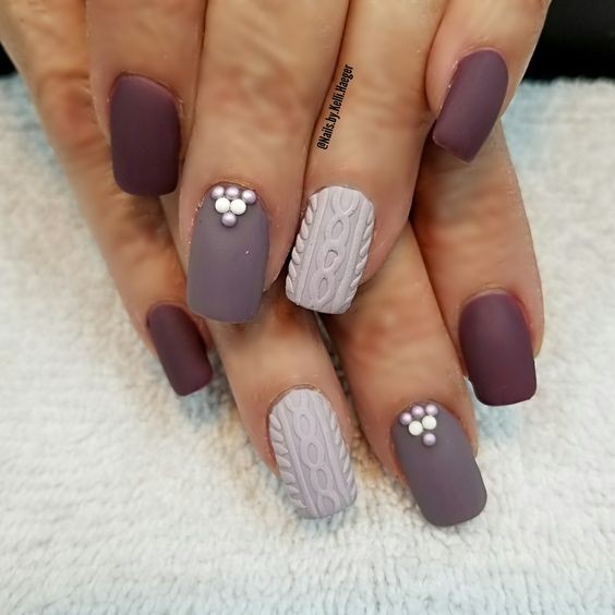 Textured Sweater Nails