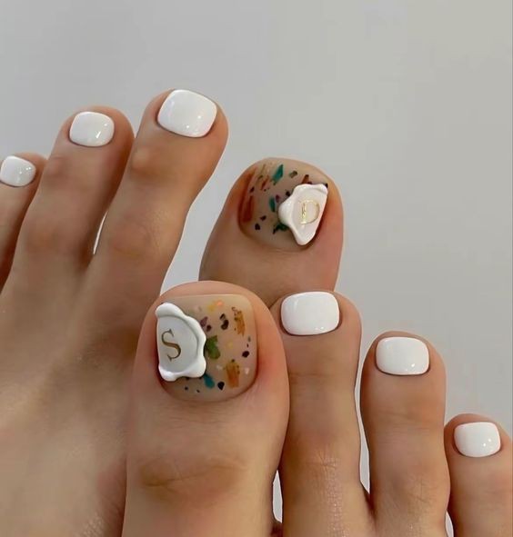 Monogrammed Toes: Personalized Chic