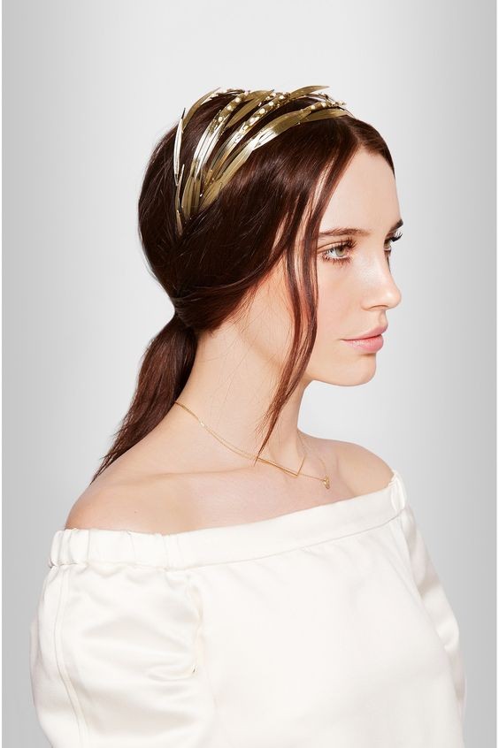 Voluminous Ponytail with Headband