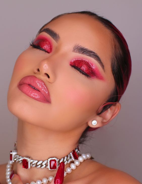 Red Glitter Winged Liner