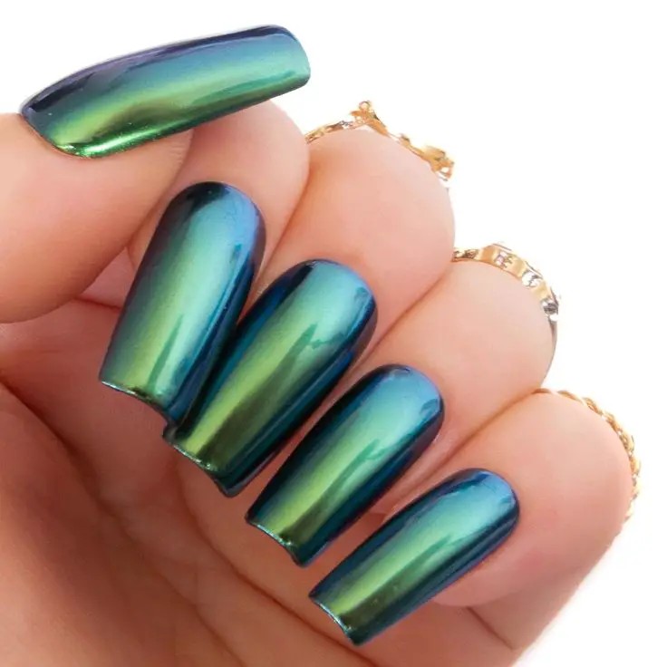 Emerald Green Chrome Nails: