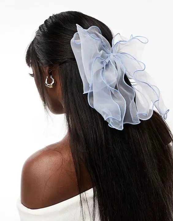 Chic Bow