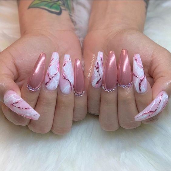 Pink Chrome Marble Nails: