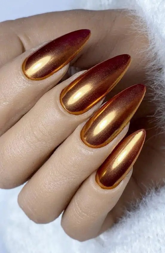 Classic Gold Chrome Nails: