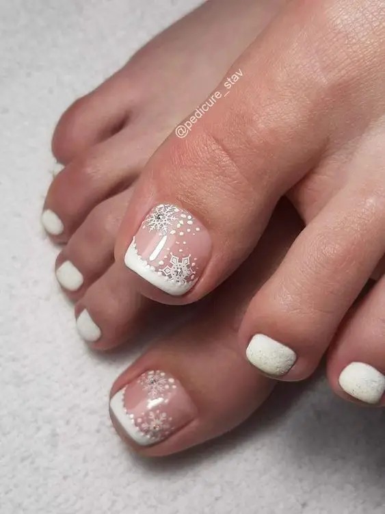 Winter Landscape Nail Art: