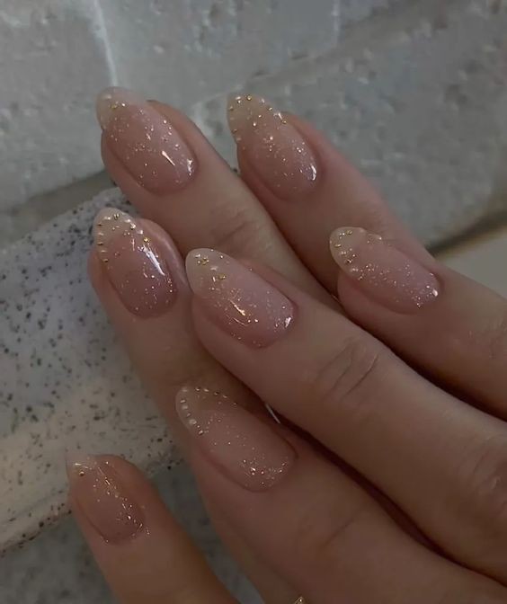 Neutral Glitter Gradient: