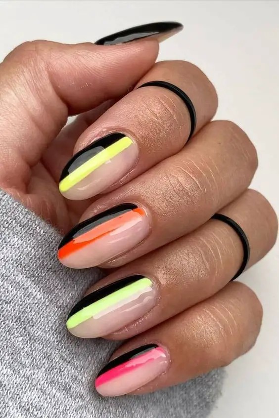 Bold Color Block Medium Oval Nails: