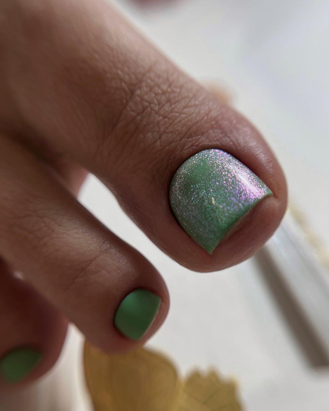 Holographic Green