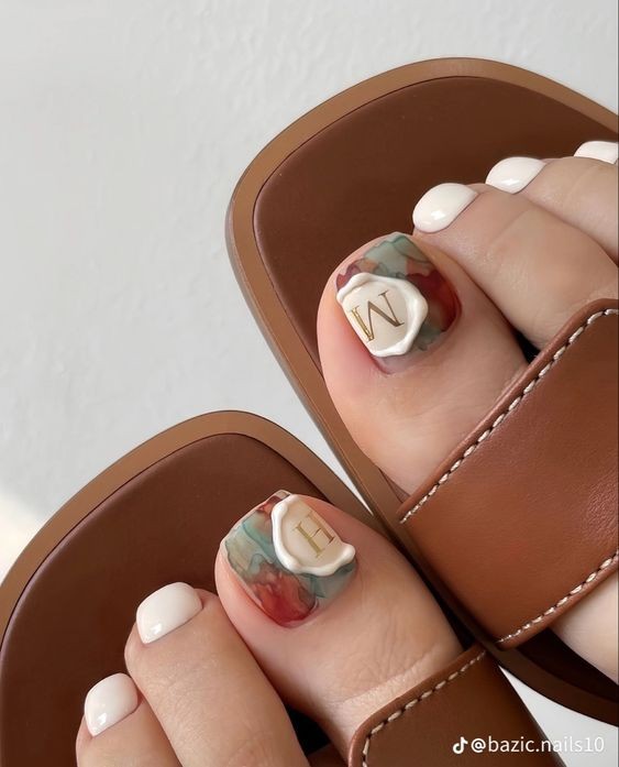 Monogrammed Toes: Personalized Chic