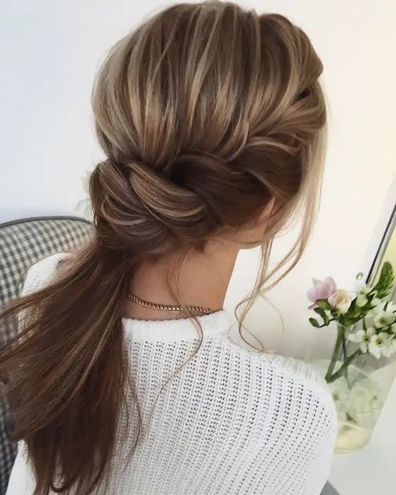 Twisted Side Ponytail: