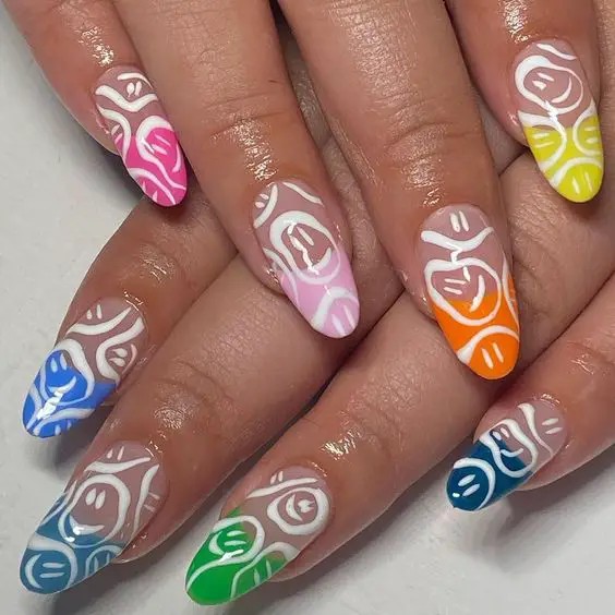 Abstract Art Nails: