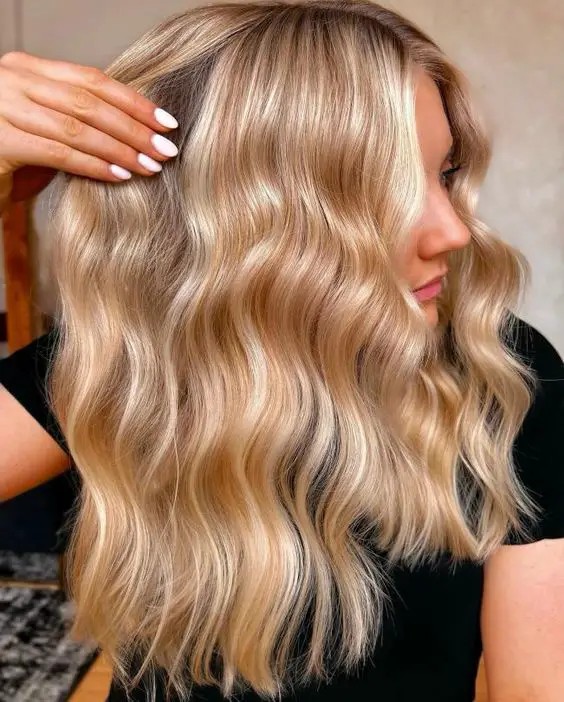 Platinum Waves: Spring’s Radiant Statement