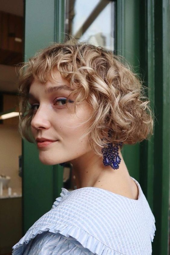 Curly Pixie Bob