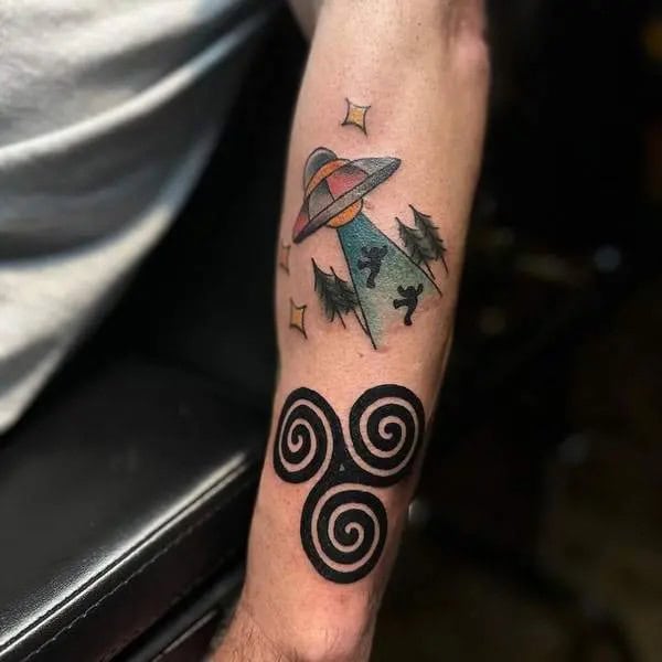 Traditional Alien Tattoo