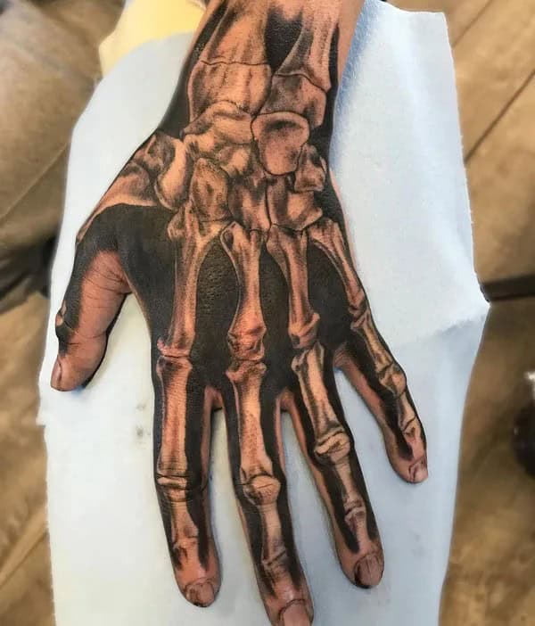 More Skeleton Hand Tattoos To Recreate At This Instant!