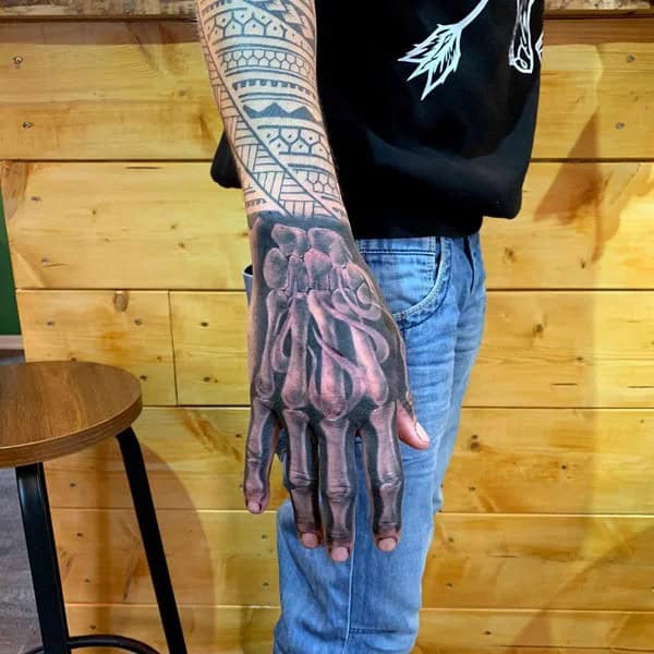 More Skeleton Hand Tattoos To Recreate At This Instant!