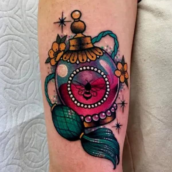 Vintage Bee tattoo