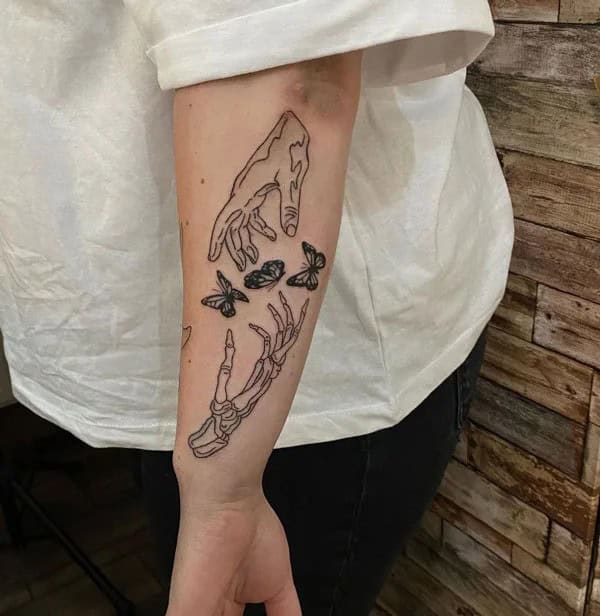 More Skeleton Hand Tattoos To Recreate At This Instant!