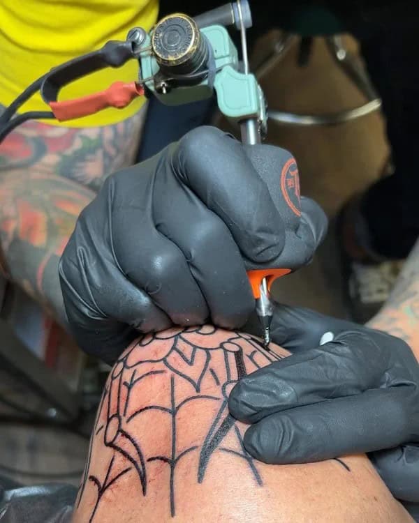 The Brutal Side Of Kneecap Tattoos: Do They Hurt?