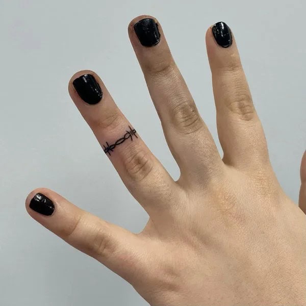 Barbed Wire Finger Tattoo